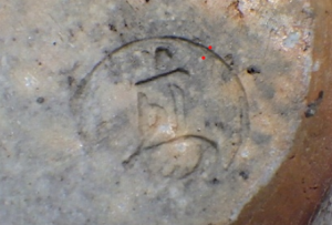 備前焼の陶芸作家高橋正志　(備前焼)の陶印・裏印・窯印・サイン画像です。