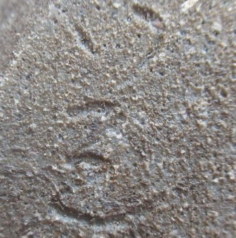 陶芸作家道下喜一　みちしたよしいち　（備前焼）の陶印・裏印・窯印・サイン画像です。