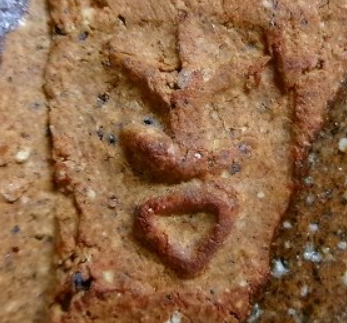 陶芸作家吉川水城　よしかわみずき　(益子焼)の陶印・裏印・窯印・サイン画像です。