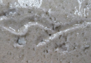 陶芸作家瀧本湖久 （信楽焼）の陶印・裏印・窯印・サイン画像です。