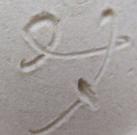 手書き・手彫りの陶芸作家遠藤喜男 （益子焼）の陶印・裏印・窯印・サイン画像です。