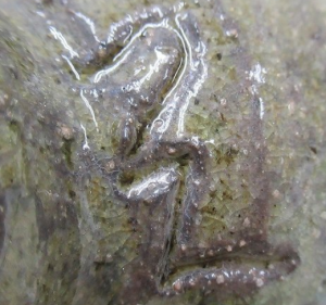 陶芸作家鷺島天翔の陶印・裏印・窯印・サイン画像です。